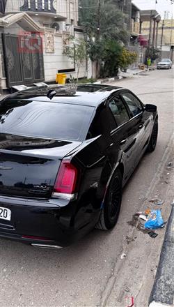 كرايسلر 300